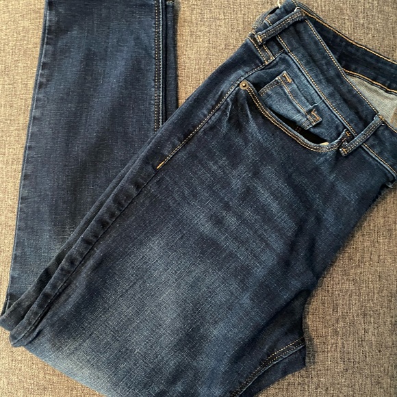 Old Navy Super Skinny Jeans sz 12 - Picture 1 of 4